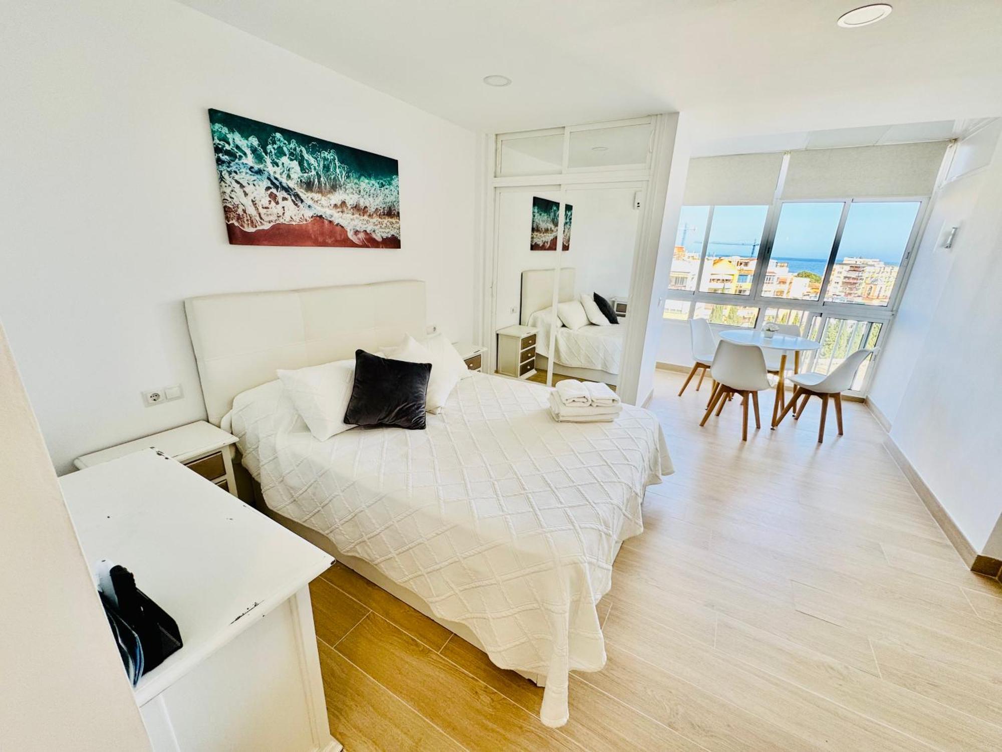Apartment Sunrise-new Loft-luminoso-vistas Al Mar-benalmadena Costa *